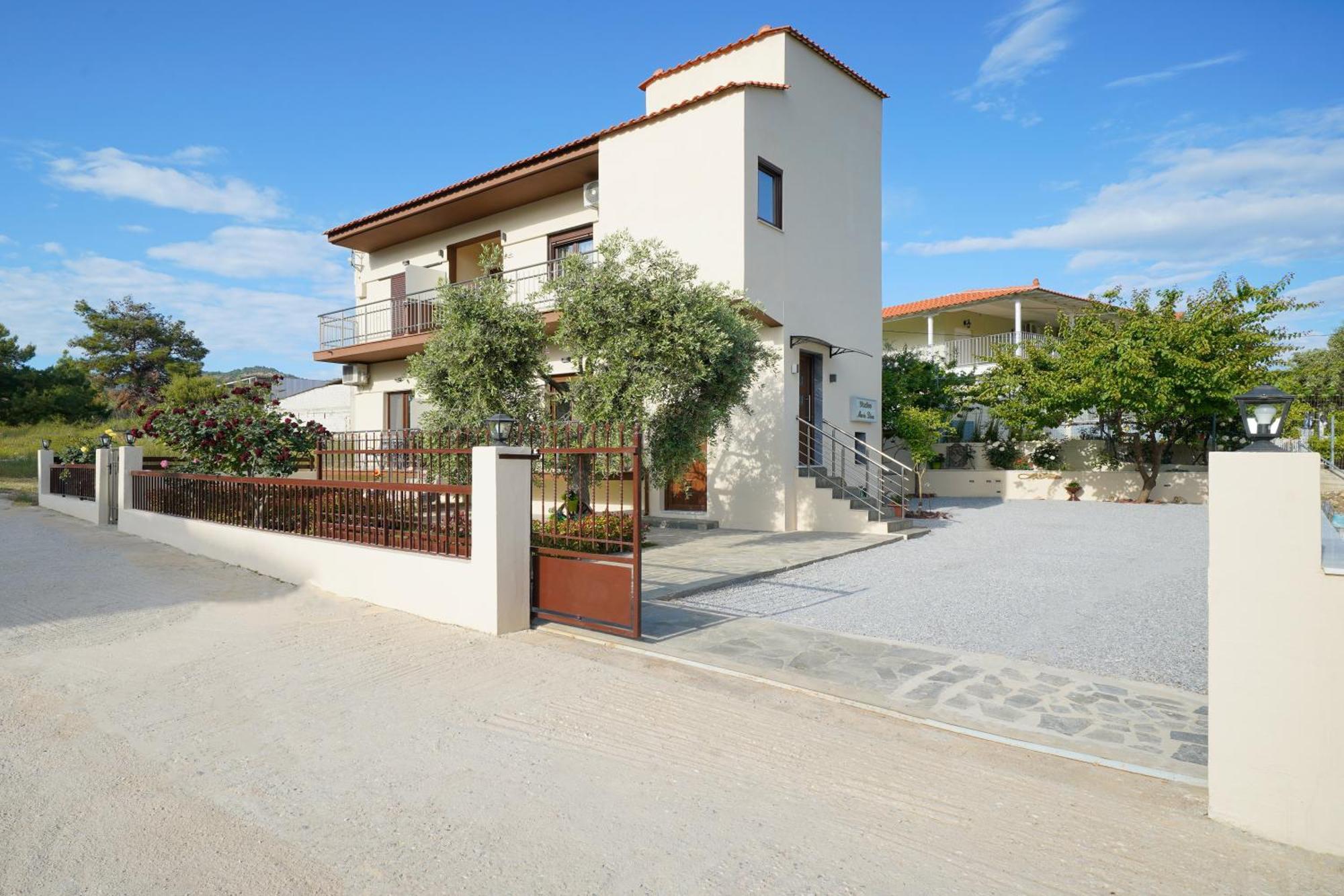 פוטוס Maria Dina Apartments 1 מראה חיצוני תמונה